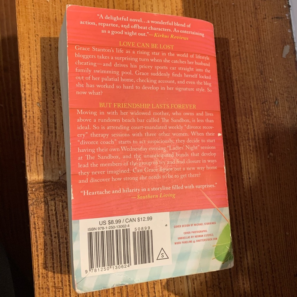 Books - Picture 2 of 8